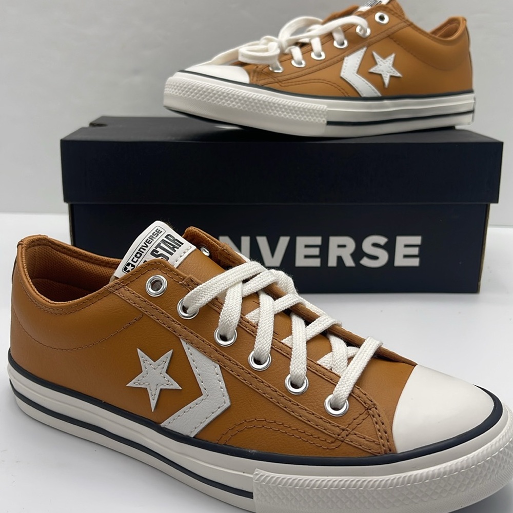 Converse WMNS 'Sneakers A12408C
STAR PLAYER 76 OX
GINGERSNAP/VINTAGE WHITE/BLACK - Picture 14 of 16